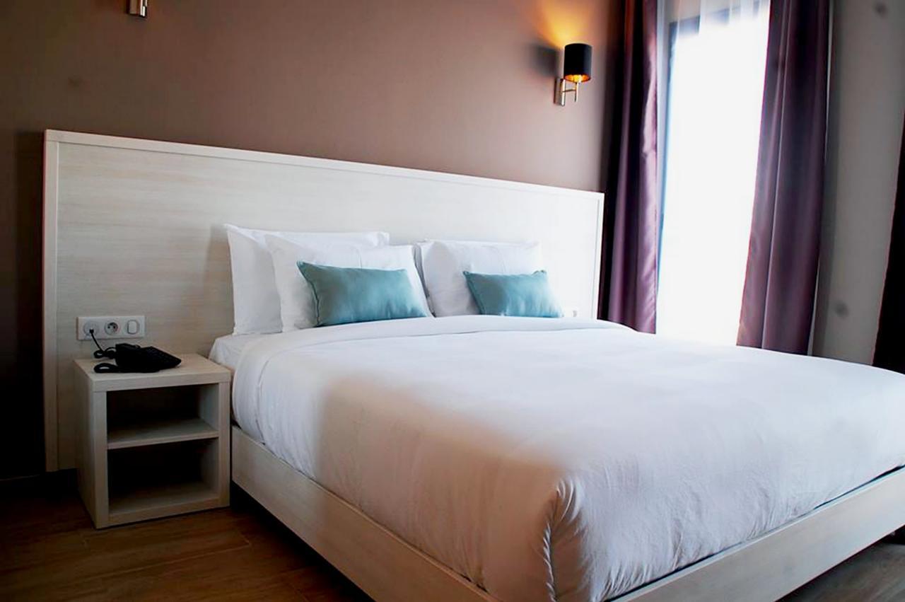 Le Zenith Hotel Oran Exterior photo